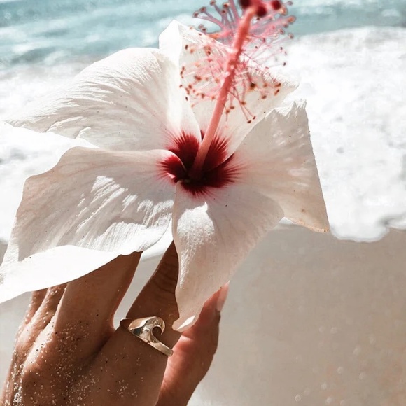 JAMES MICHELLE SOLID GOLD SURFER RING SIZE 5 - Picture 3 of 3